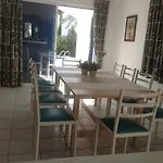 Breeze Villa Klorakas