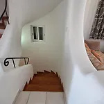 Breeze Villa *