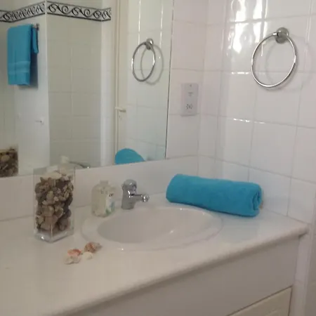 Villa Breeze Klorakas